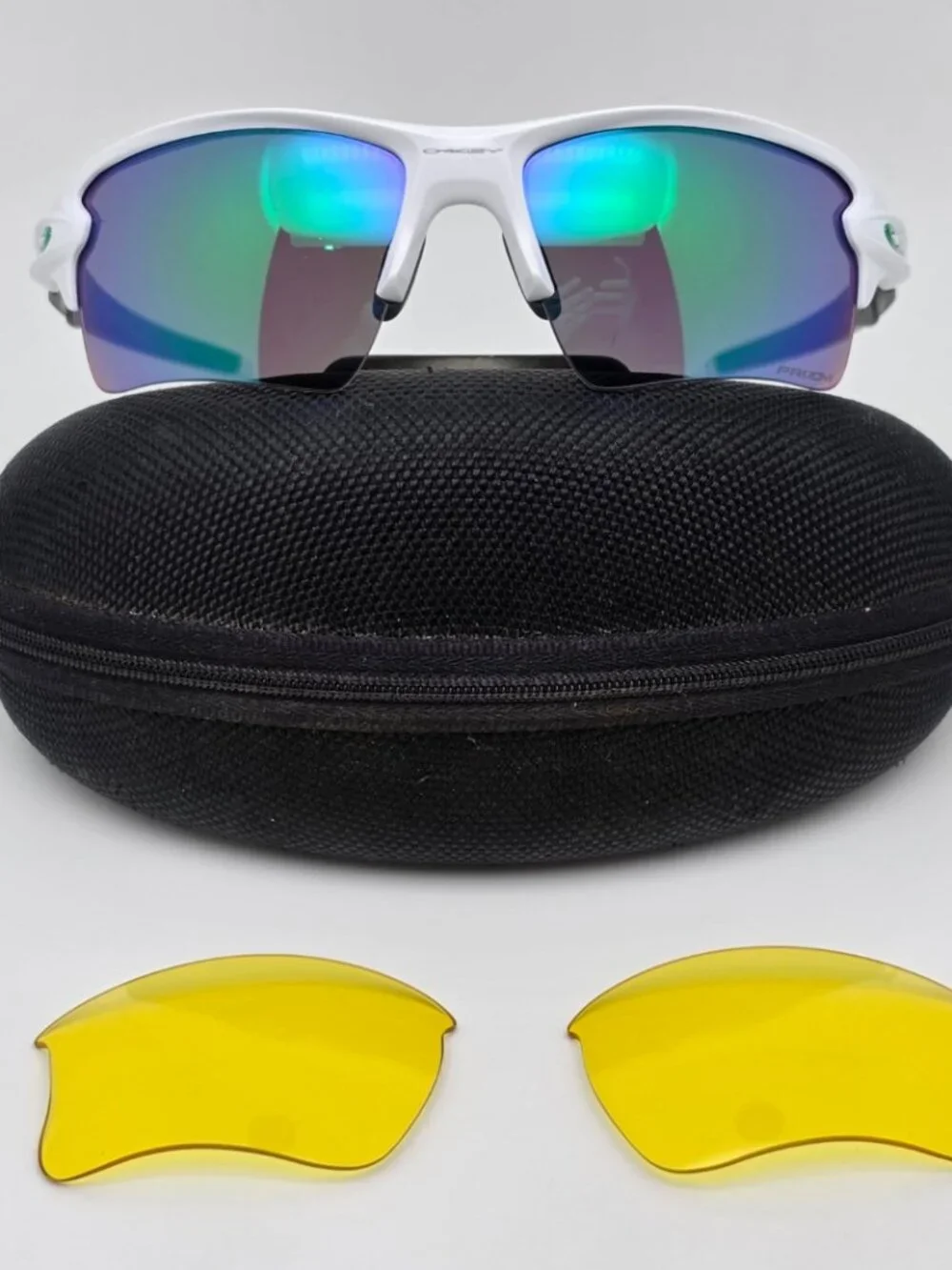 Oakley OO9188-9259 Flak 2.0 XL White Frame Prizm Jade Iridium Lens Sunglasses